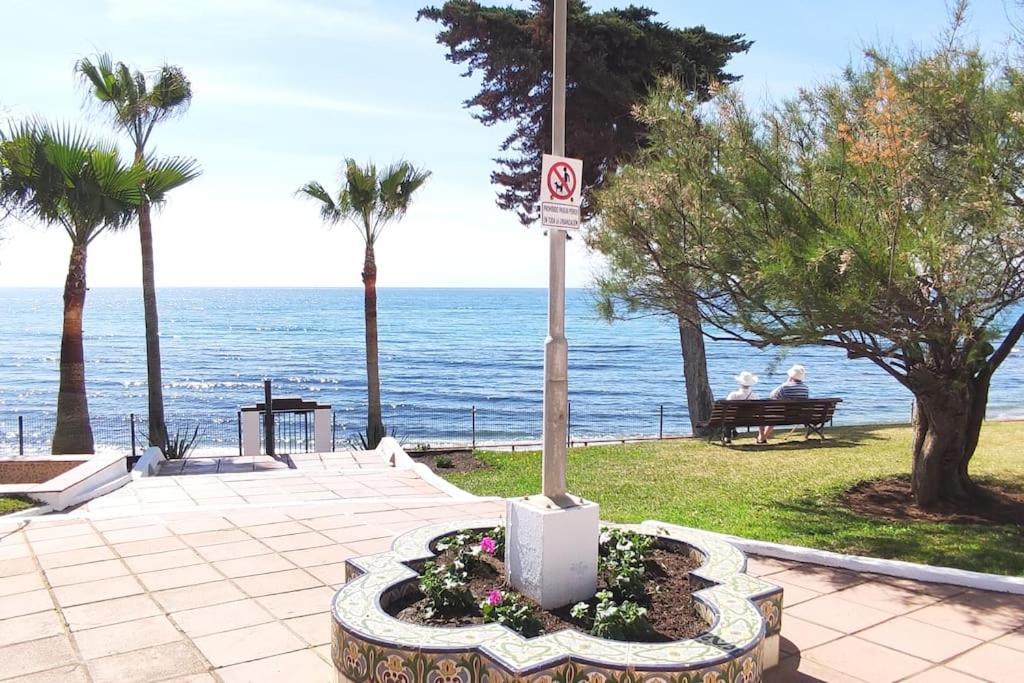 Algaida Beachfront - Seaview Studio Costa Del Sol Leilighet Sitio de Calahonda Eksteriør bilde